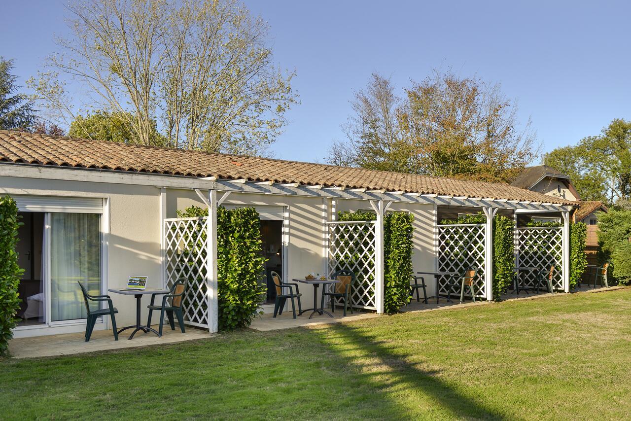 Logis Hotel Val De Vienne Le Vigeant Εξωτερικό φωτογραφία