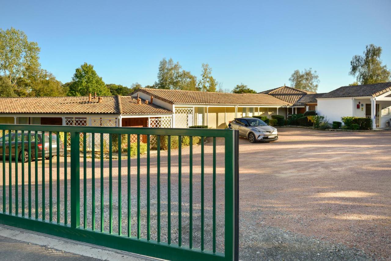 Logis Hotel Val De Vienne Le Vigeant Εξωτερικό φωτογραφία